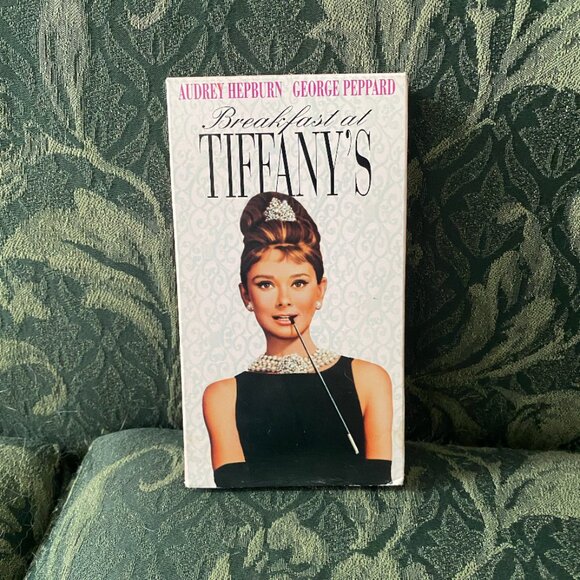 VHS Classic Hollywood Breakfast at Tiffanys Audrey Hepburn 60s - Picture 1 of 1